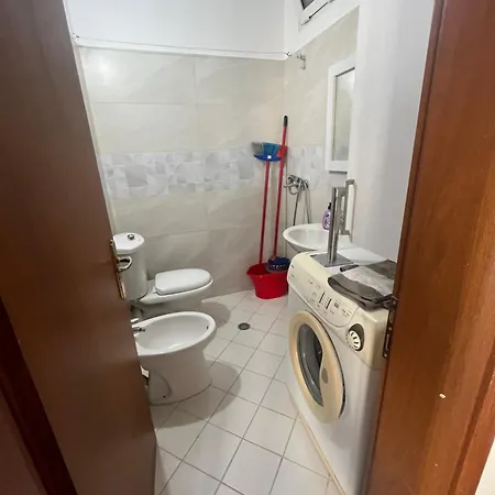 Apartment Ideal Small Two Bed Durres